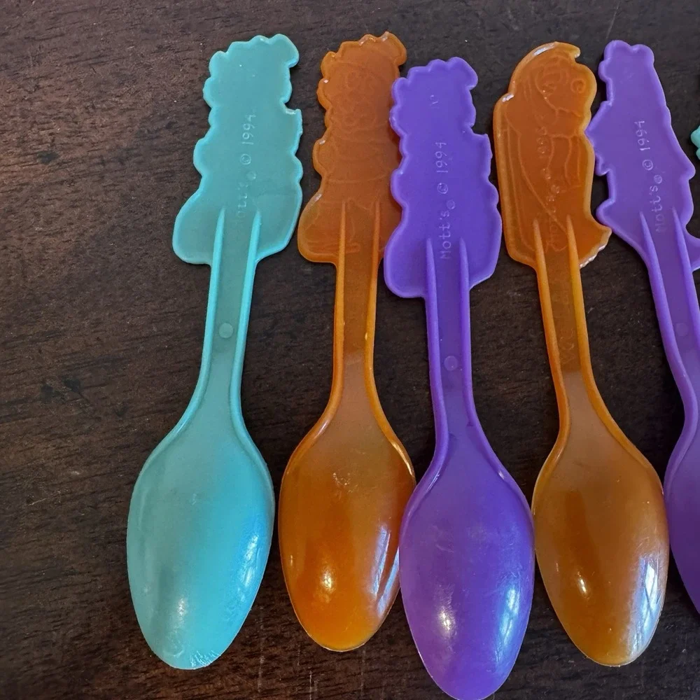 7 - 1994/96 MOTT'S Penguin, Bear & Squid Mascot Plastic Collectible Spoons